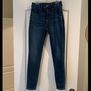“Curvy Hi-rise Jegging” Jeans